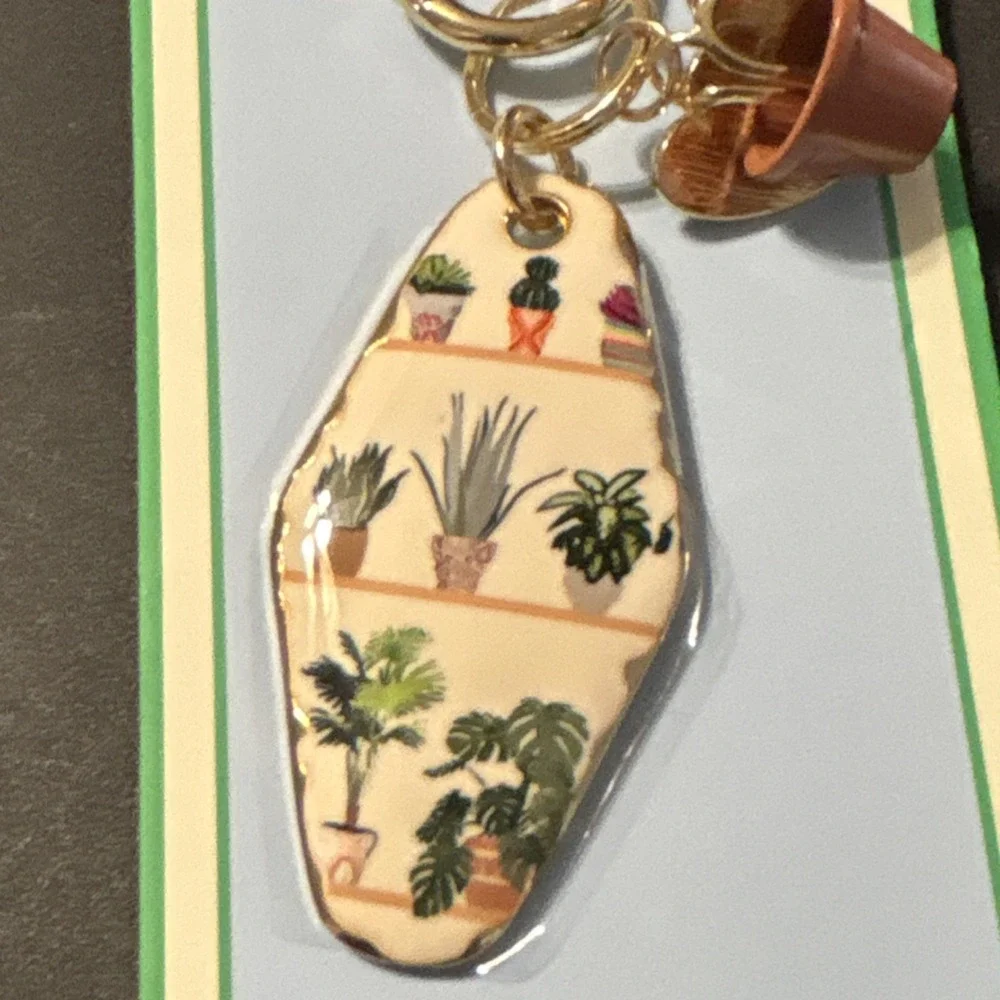 piper k Aloe Cacti succulent Botanical Plant Key Chain Charm Ivy  Enamel READ